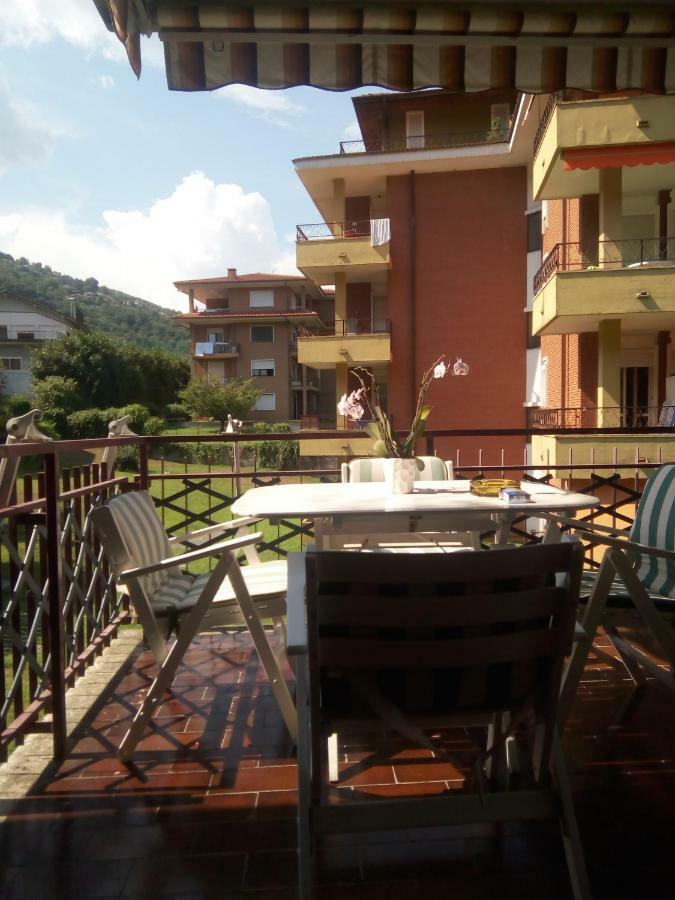 La Terrazza Apartment Stresa Bagian luar foto