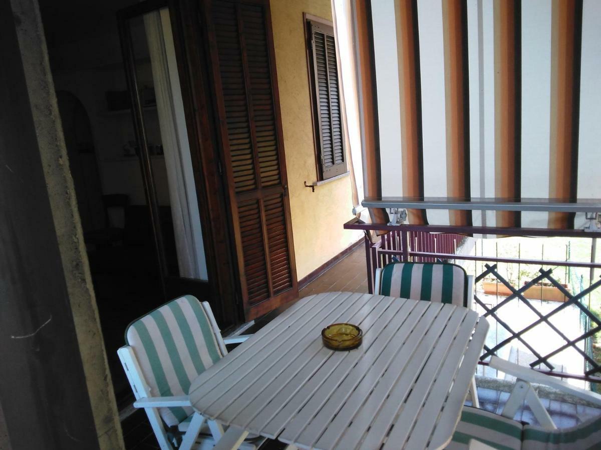 La Terrazza Apartment Stresa Bagian luar foto